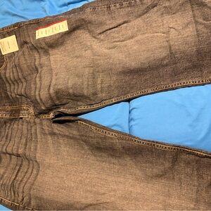 Signature by Levi Strauss Men's Relaxed Fit Gray Jeans